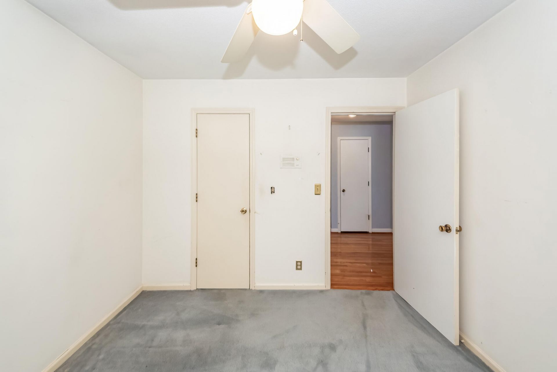 64 Shrewsbury Road Photo 37