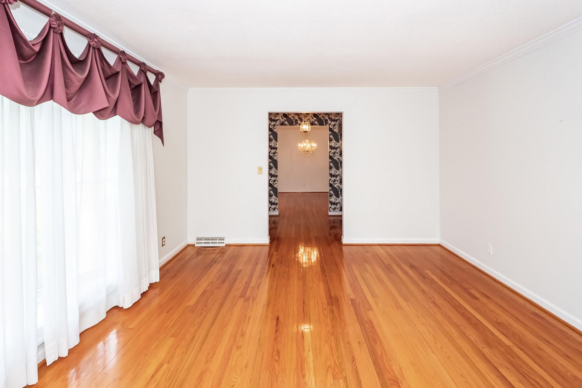64 Shrewsbury Road Photo 4