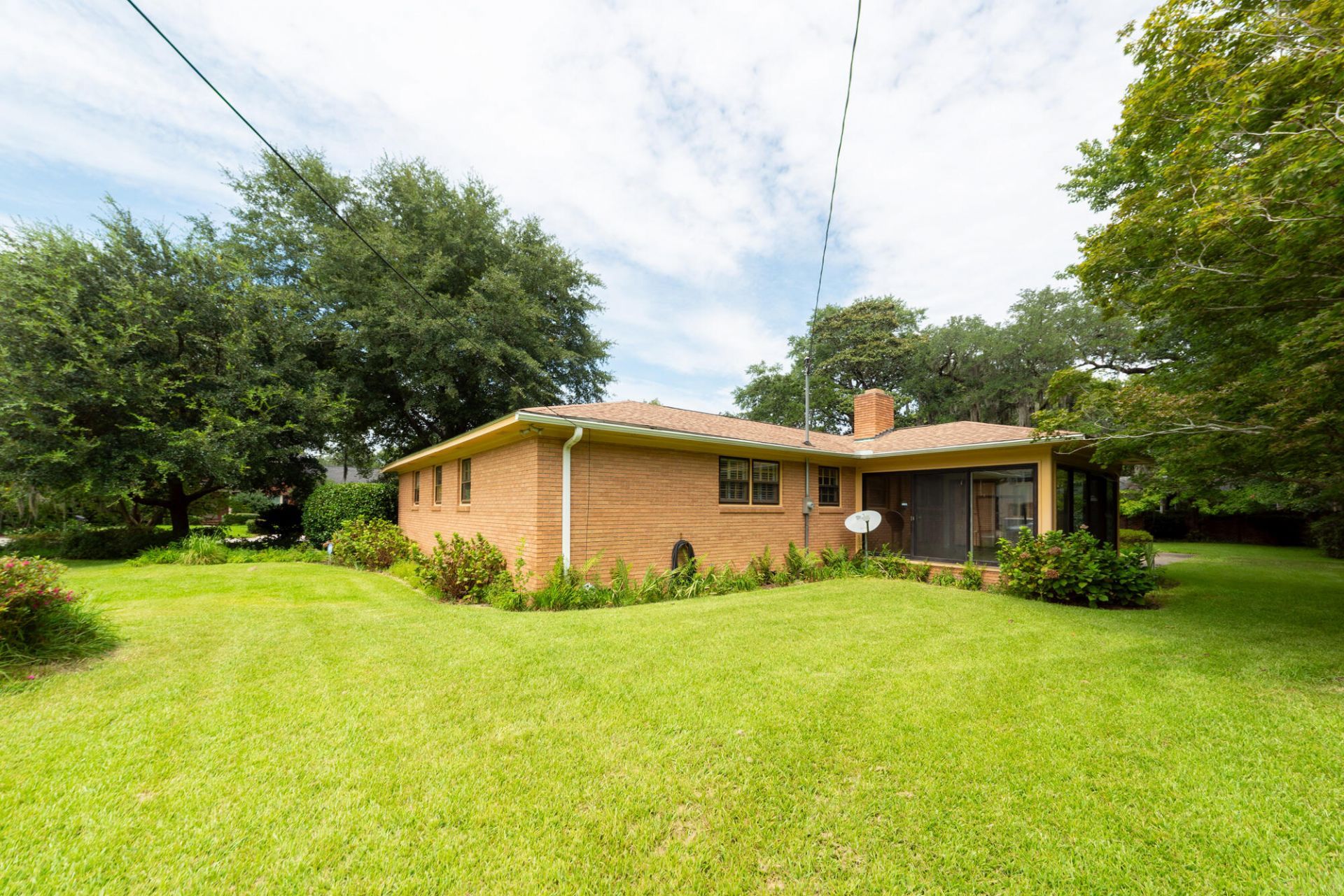 64 Shrewsbury Road Photo 48