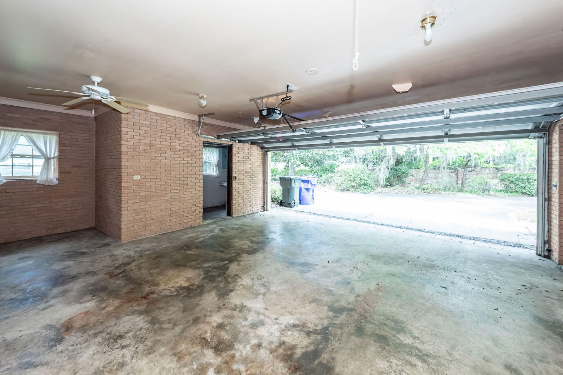 64 Shrewsbury Road Photo 52