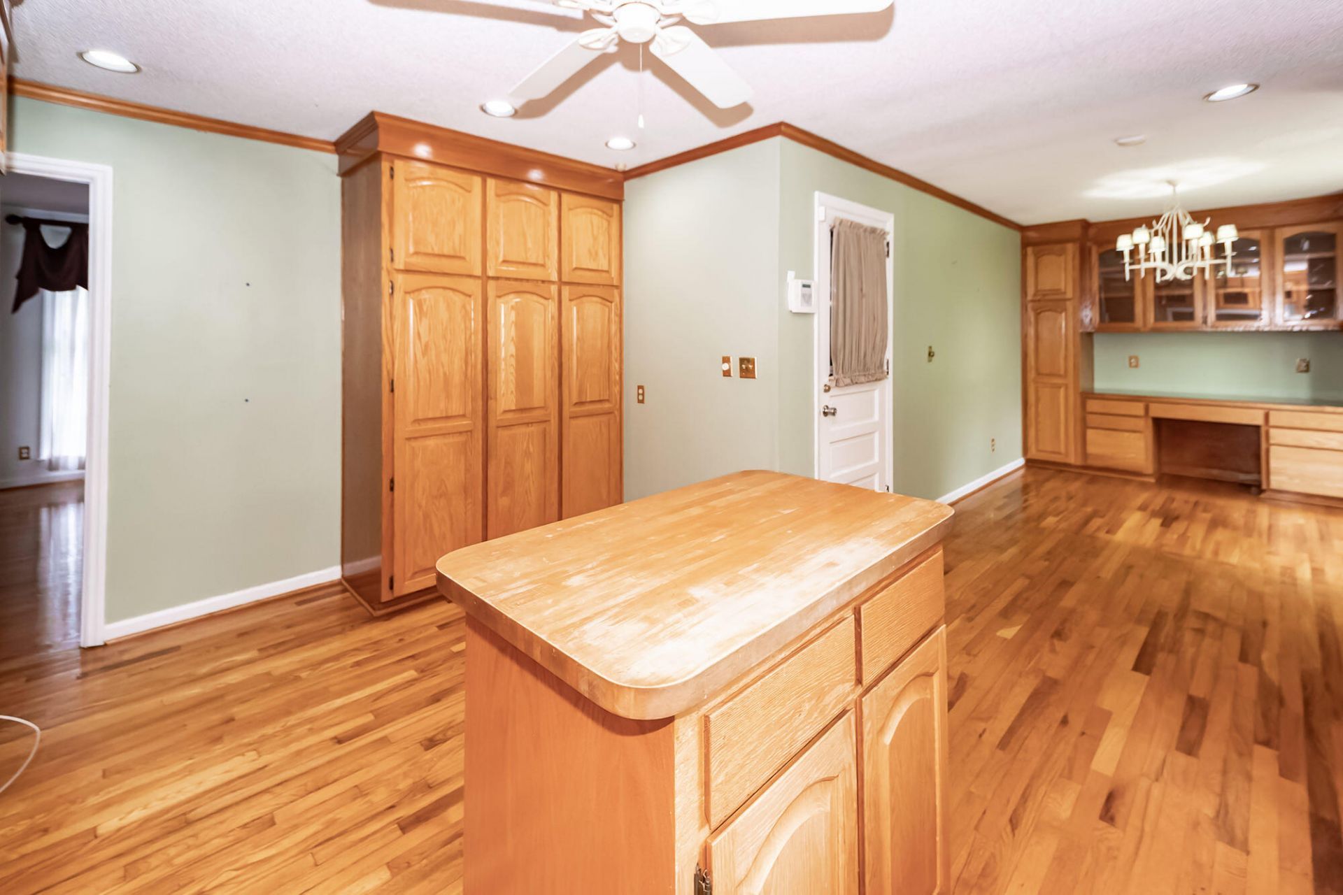 64 Shrewsbury Road Photo 9