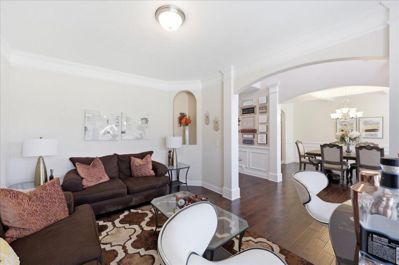 66 W Saughtree Lane Photo 18