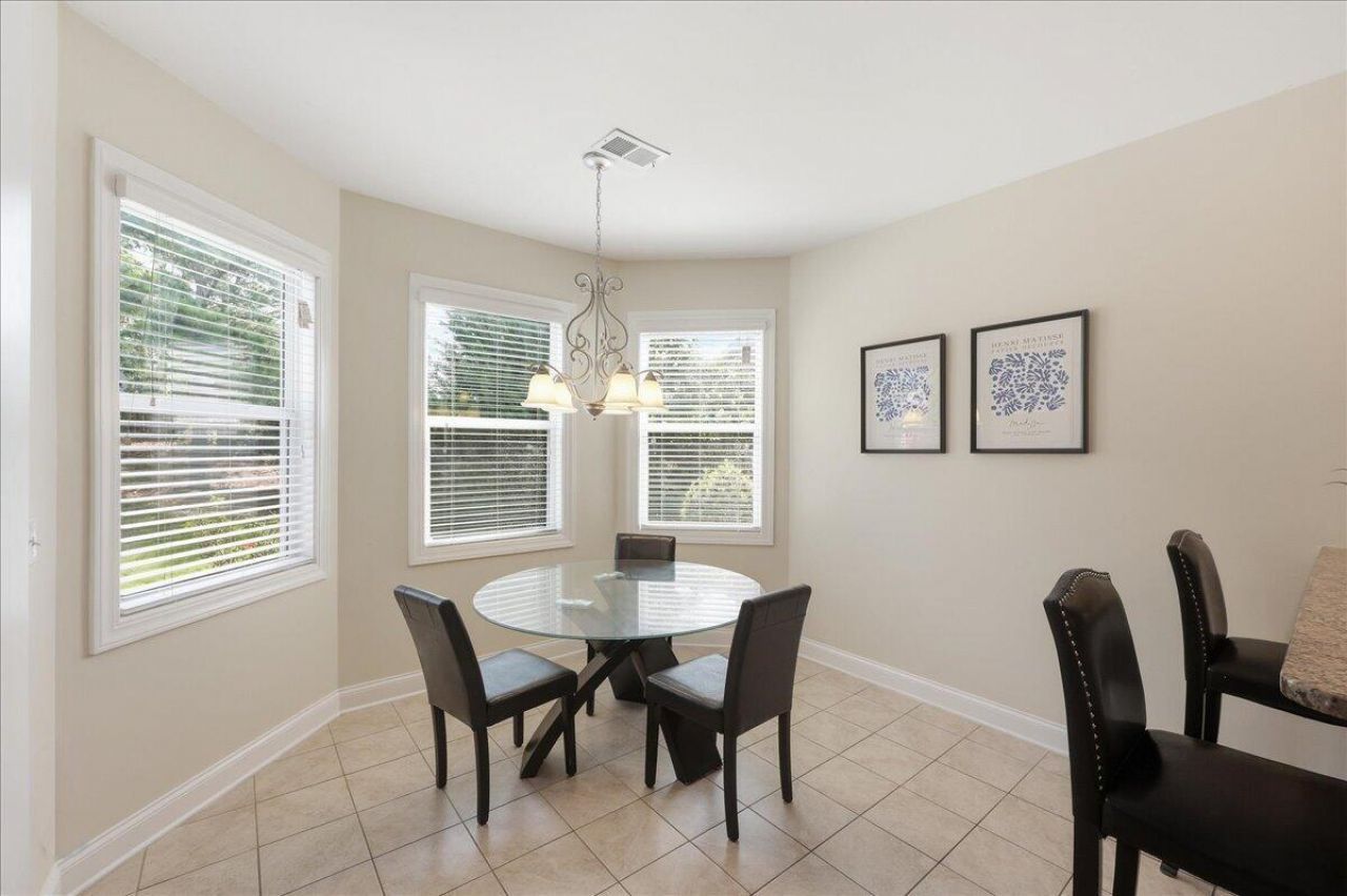 66 W Saughtree Lane Photo 24