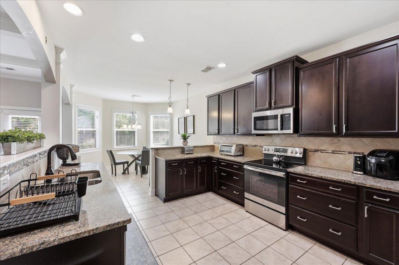 66 W Saughtree Lane Photo 30