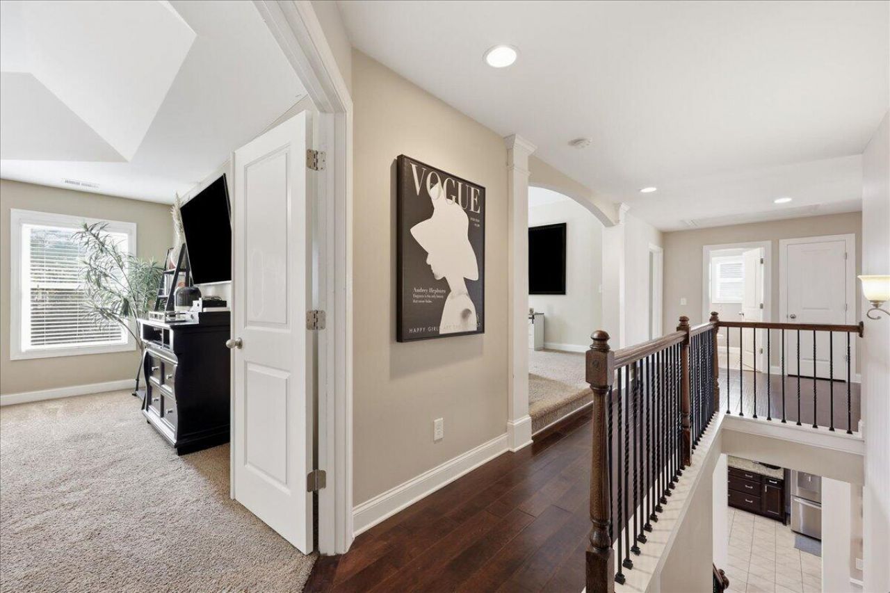 66 W Saughtree Lane Photo 35