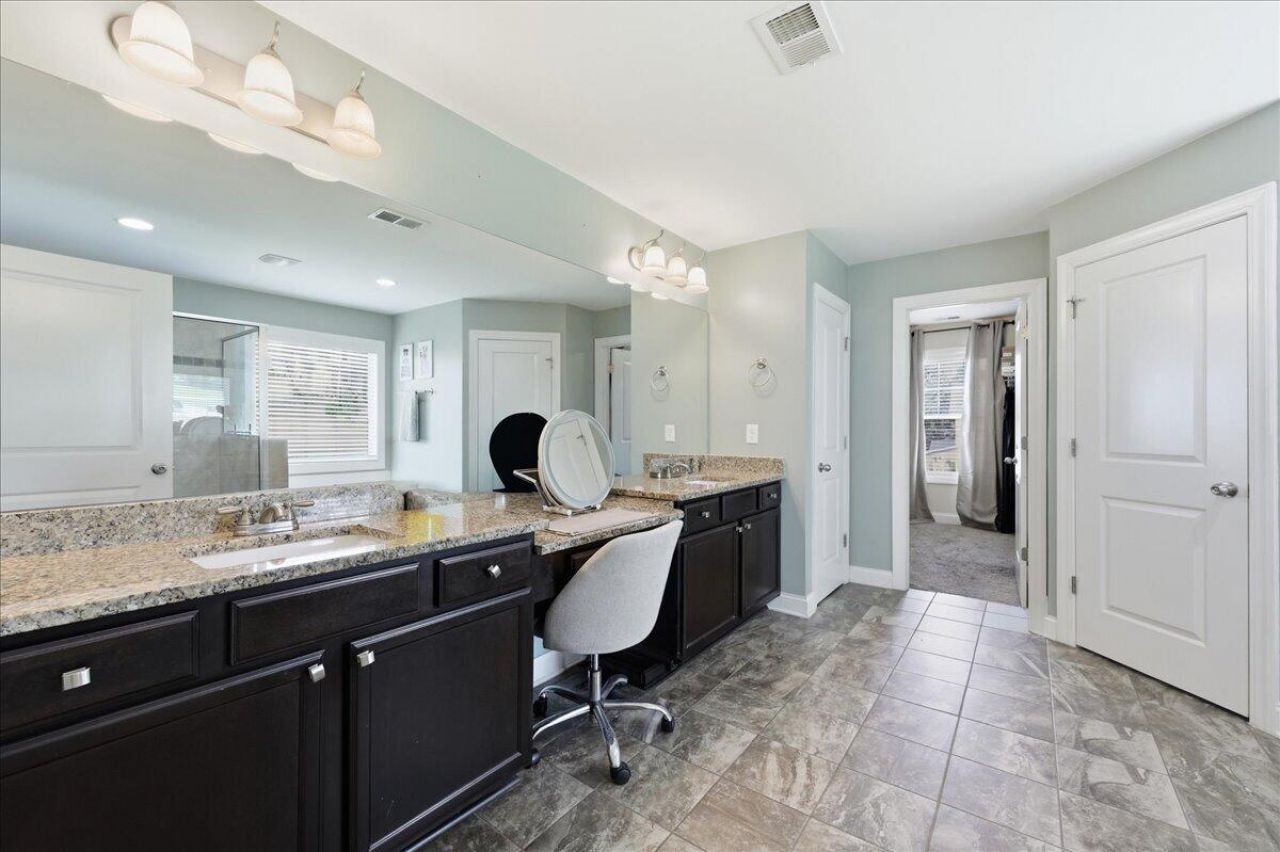 66 W Saughtree Lane Photo 48