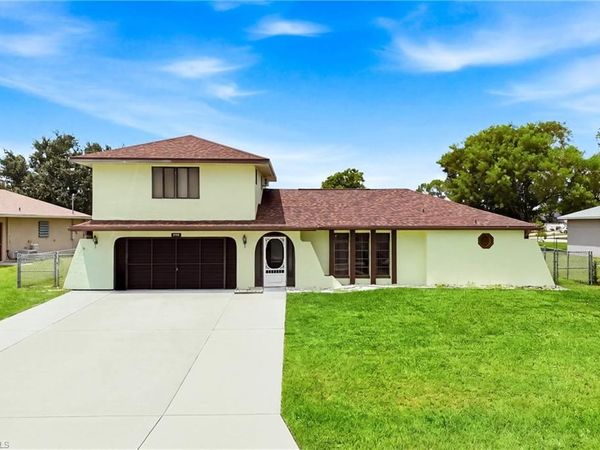 1706 SW 2nd AVE , CAPE CORAL, FL 33991