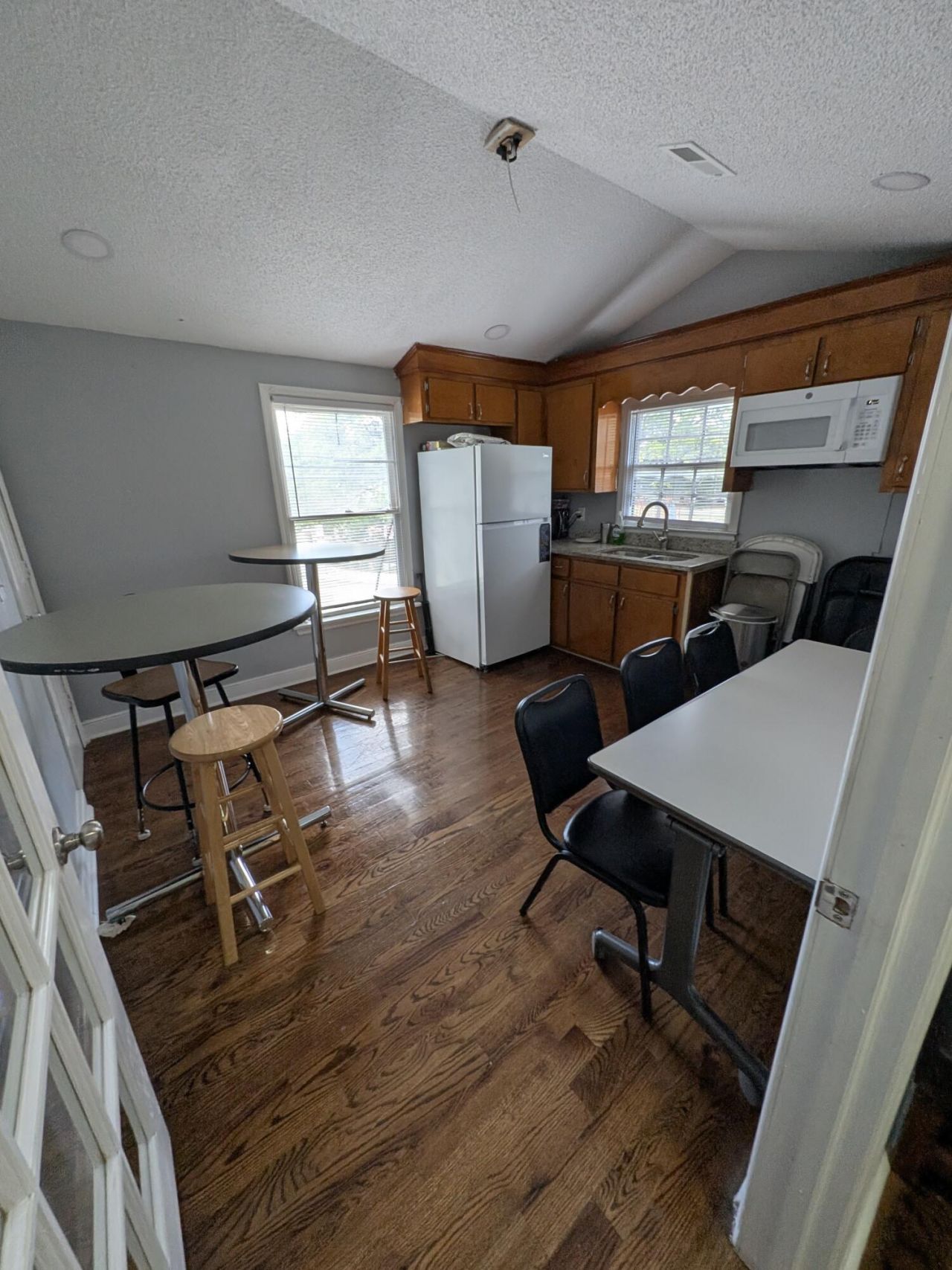 69 Columbus Street  Photo 10