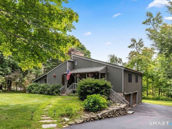 329 Norfolk , Litchfield, CT 06759