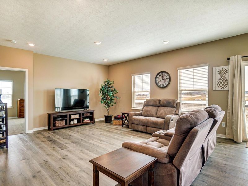 734 Leslie Drive , Plain City, OH 43064 Photo 10