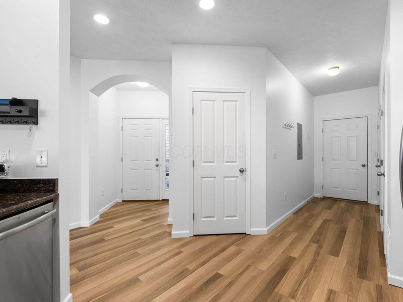5470 Nottinghamshire Lane, Westerville, OH 43081 Photo 9