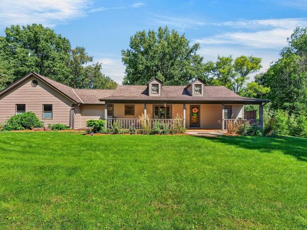 6242 Pleasant Valley ROAD, Grafton, WI 53024