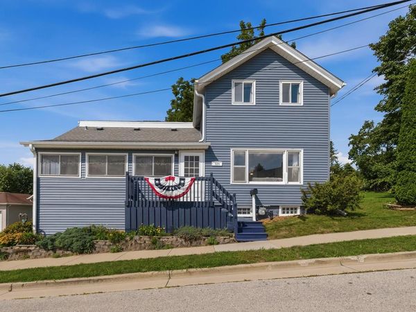 320 High STREET, Hartford, WI 53027