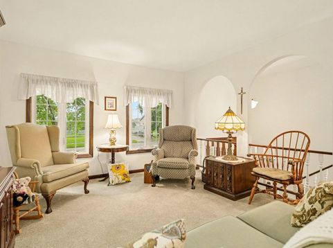 Main Photo