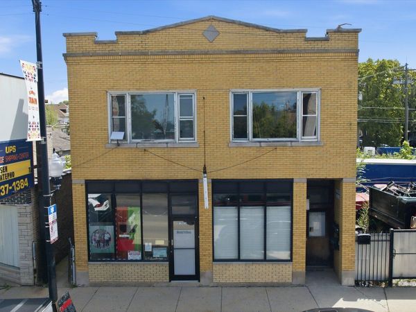5817 W Diversey Avenue , Chicago, IL 60639