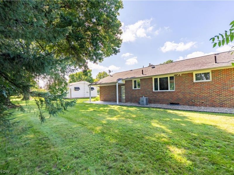 114 Keeferview Street NW, Navarre, OH 44662 Photo 27