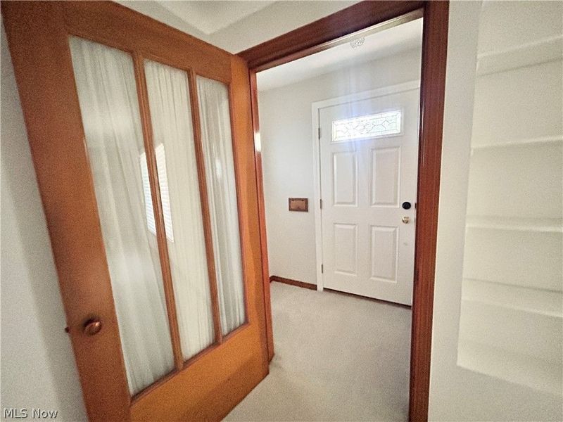 5528 Highland Road, Highland Heights, OH 44143 Photo 2