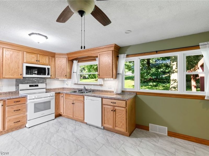 289 Valley View Drive, Wooster, OH 44691 Photo 9