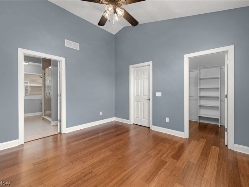 5512 Saint Stephens Court, Cleveland, OH 44102 Photo 17
