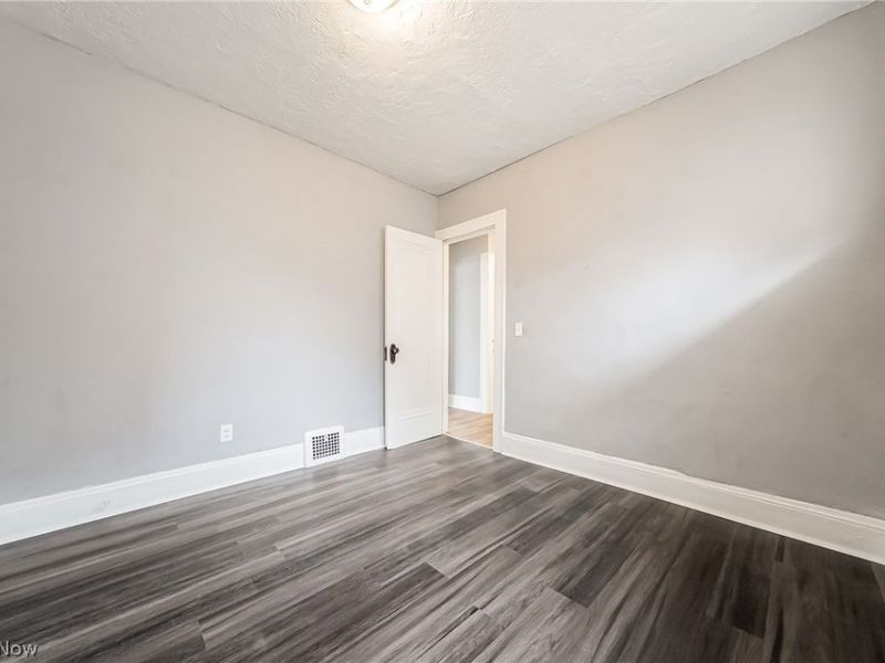 505 E 149th Street, Cleveland, OH 44110 Photo 29