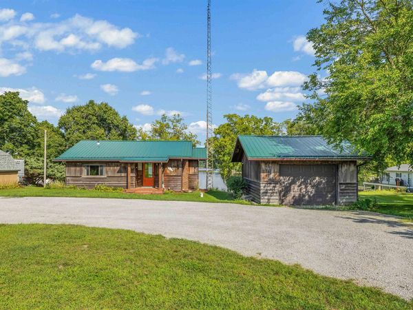 7060 N 925 E, Fremont, IN 46737