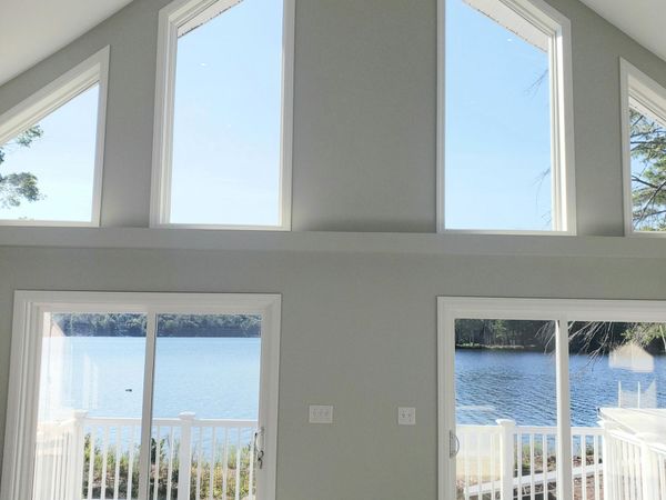 15 Evergreen Road, Raymond, ME 04071