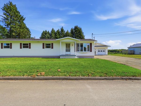 110 Cleveland Avenue , Van Buren, ME 04785