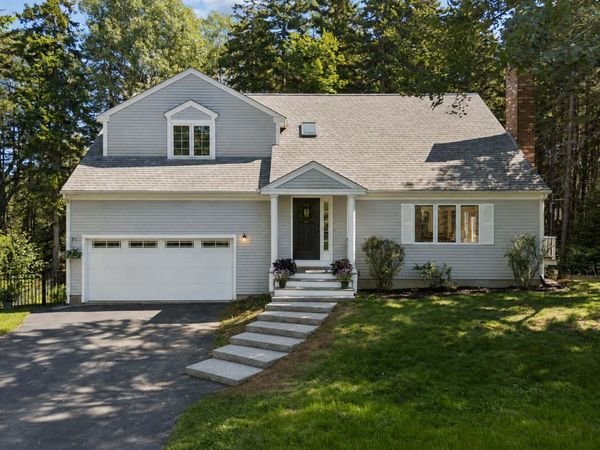 26 Hannaford Cove Road , Cape Elizabeth, ME 04107