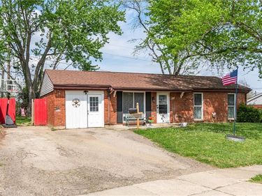227 Oxford Drive, Fairborn, OH 45324