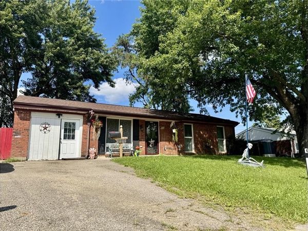 227 Oxford Drive, Fairborn, OH 45324