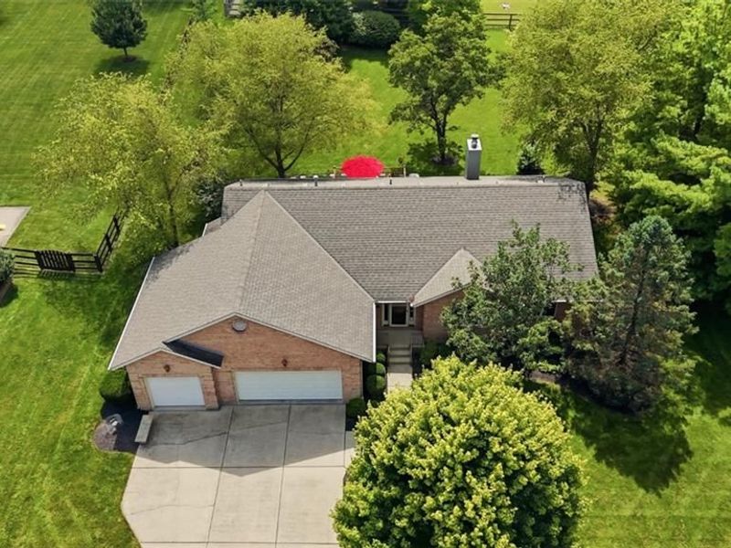 4875 Beaver Court, Liberty Township, OH 45011 Photo 2