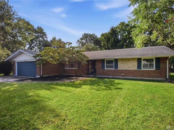 1032 Hyde Park Drive, Centerville, OH 45429