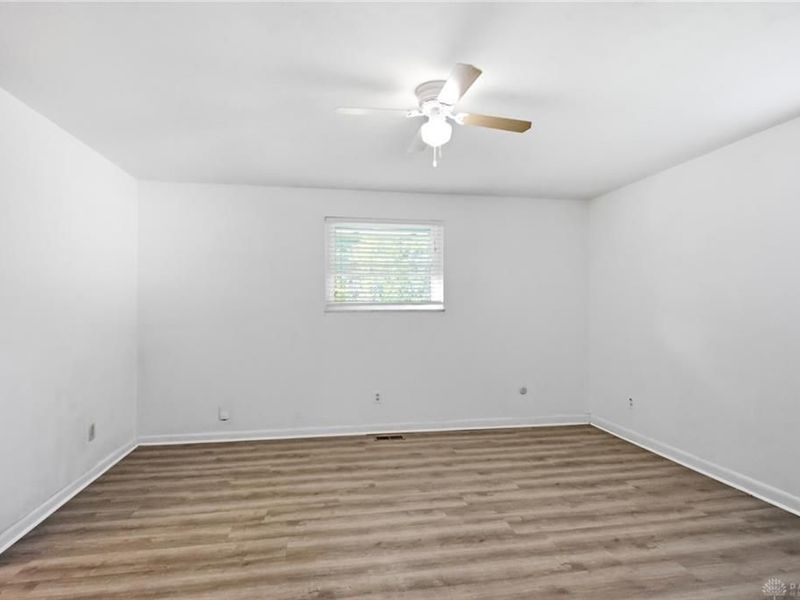 1032 Hyde Park Drive, Centerville, OH 45429 Photo 16