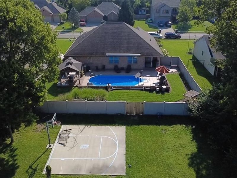 111 Megan Lane, Germantown, OH 45327 Photo 11