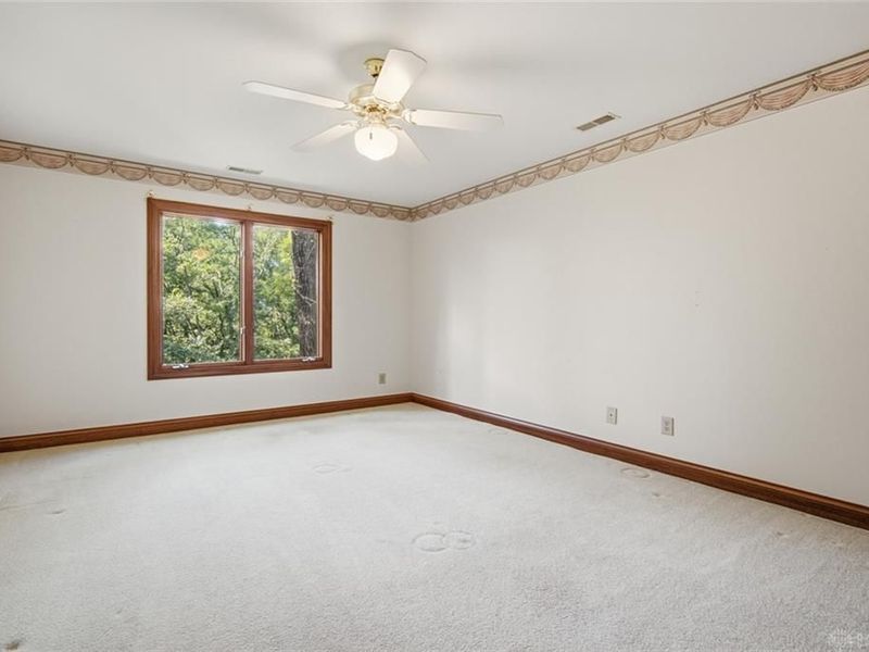 2535 S Creek Circle, Spring Valley Township, OH 45370 Photo 29