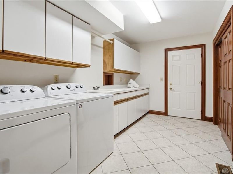2535 S Creek Circle, Spring Valley Township, OH 45370 Photo 39