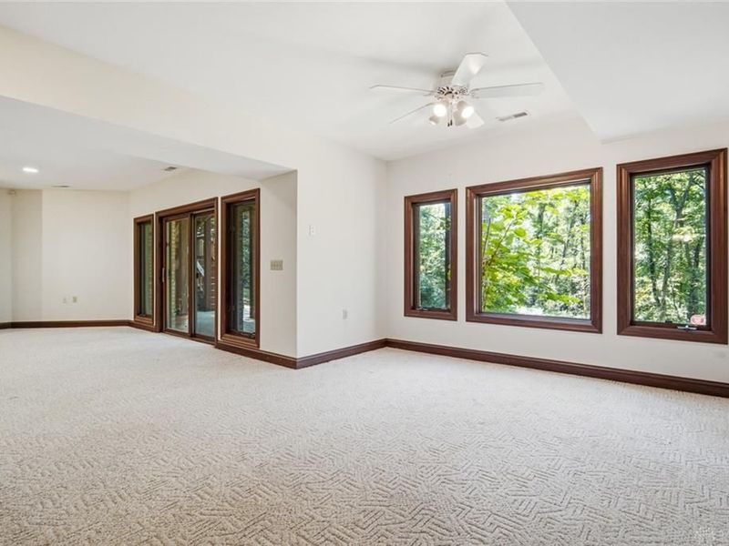 2535 S Creek Circle, Spring Valley Township, OH 45370 Photo 41