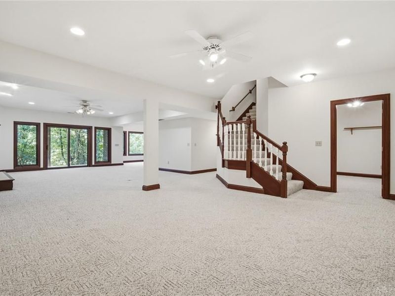 2535 S Creek Circle, Spring Valley Township, OH 45370 Photo 45