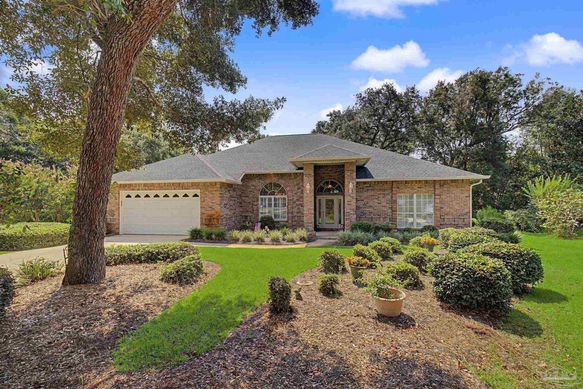9740 Limpkin Ln, Pensacola, FL 32507 Main Photo