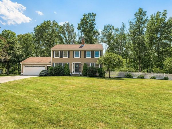 24 Sanderson Road, Greenland, NH 03840