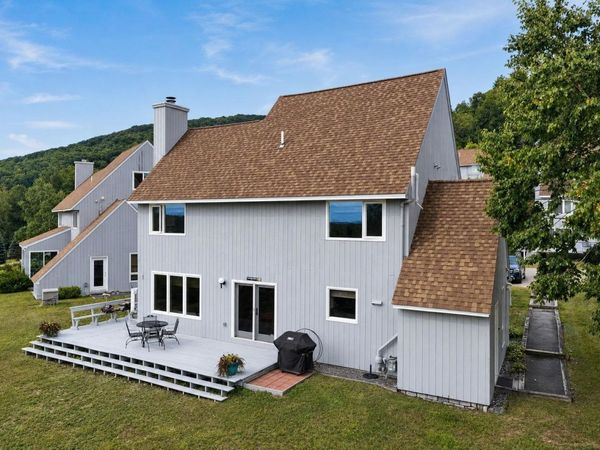 11 Rocky's Point Road, Unit EN-6, Plymouth, NH 03264