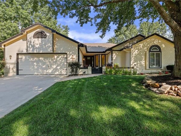 3604 SW 22nd Street, Blue Springs, MO 64015