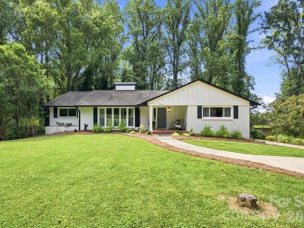 215 Pinehurst Lane, Newton, NC 28658