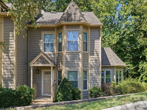 13820 Queens Harbor Road , Charlotte, NC 28278