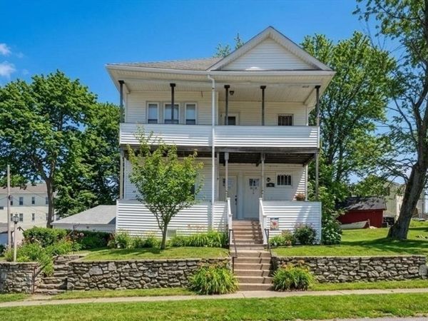 24 Ingleside Avenue, Worcester, MA 01604