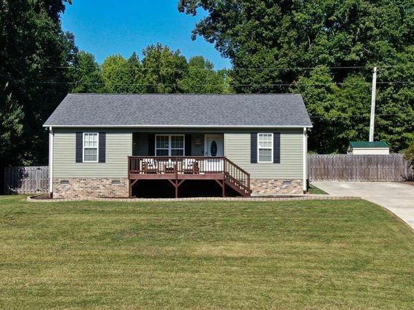 228 Martin Avenue , Lexington, NC 27292