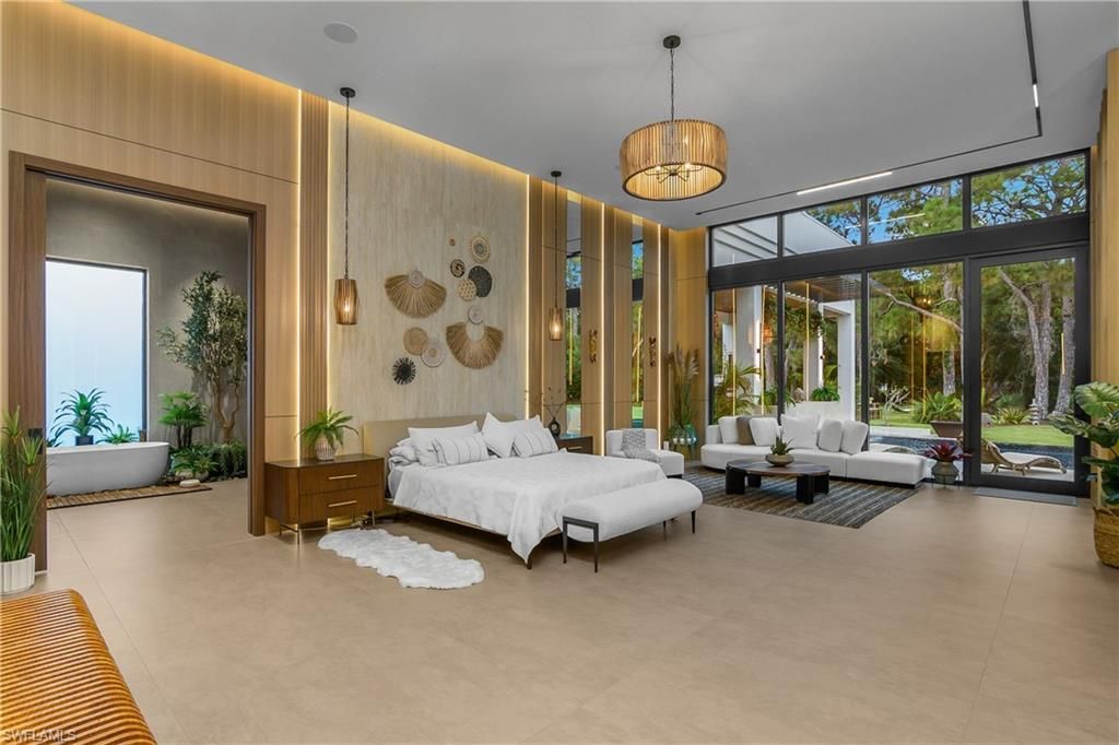 6616 Trail Blvd, Naples, FL 34108 Photo