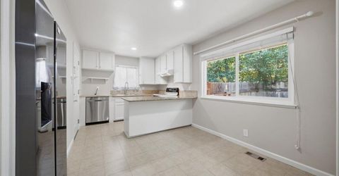 7225 Camel Rock Way, Citrus Heights, CA 95610 Photo