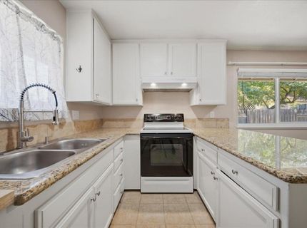 7225 Camel Rock Way, Citrus Heights, CA 95610 Photo