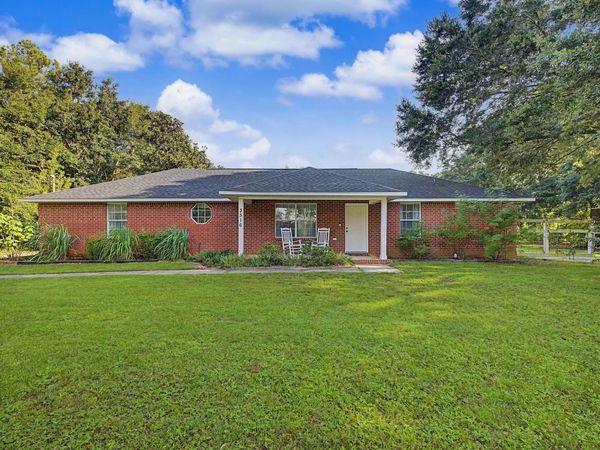 3516 Gardenview Road, Pace, FL 32571